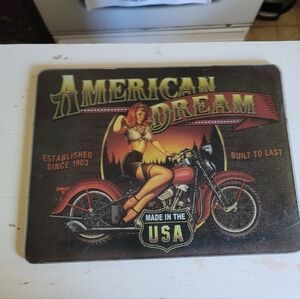 American Dream Glass place mat.